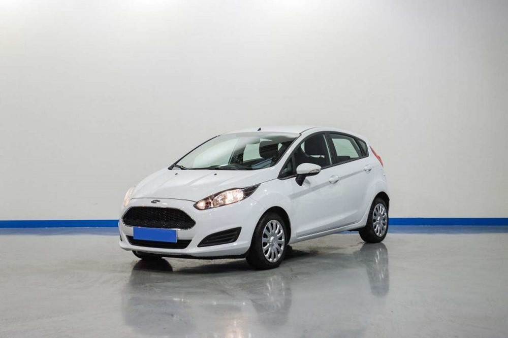 220129162801_FORD-FIESTA-2016.jpg