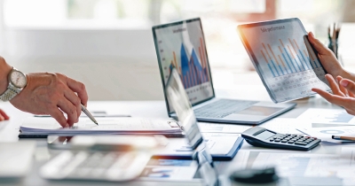 Δύο ημέρες λιγότερες για το κράτος δουλέψαμε το 2025