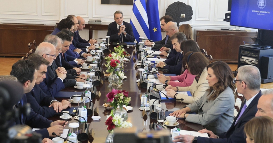 Η γεωγραφία του επιτελικού κράτους: Τροχαία, gov.gr, 112, panic button,36 δισ. του Ταμείου Ανάκαμψης