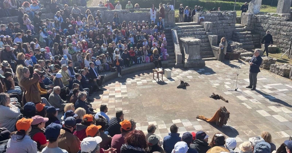 Δ. Πτωχός από την Αρχαία Μεσσήνη: «Το θέατρο γίνεται γέφυρα που ενώνει πολιτισμούς, έθνη και ανθρώπους»