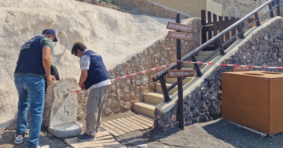ΑΑΔΕ: 48ωρα λουκέτα και πρόστιμα σε εστιατόρια, mini market και ενοικιαζόμενα δωμάτια σε Σαντορίνη και Νάξο