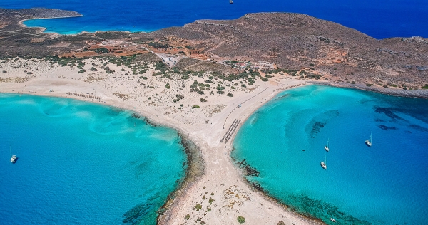 Τουρισμός για Όλους: Ανοίγει κλιμακωτά η πλατφόρμα – Τα κριτήρια