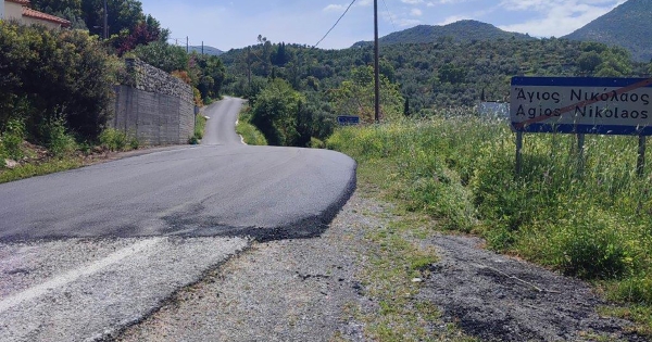 Ολοκληρώνονται οι εργασίες αποκατάστασης ζημιών στην επαρχιακή οδό Χάνια Κουτουμούς - Κόκκινα Λουριά προς Καρδαμύλη