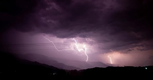 Έκτακτο δελτίο ΕΜΥ: Έρχεται τριήμερο με ισχυρές βροχές και καταιγίδες