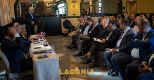 Σπάρτη: Κραυγή αγωνίας από τους Δήμους της Πελοποννήσου για χρηματοδότηση, υποστελέχωση και νέο Κώδικα (βίντεο)