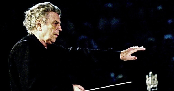 Μίκης Θεοδωράκης: 100 χρόνια από τη γέννησή του - Οι μεγάλοι σταθμοί της ζωής του