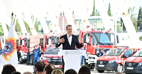 Κ. Μητσοτάκης: 164 νέα οχήματα στον στόλο της Πυροσβεστικής – Αντιπαρατάσσουμε στην απειλή της φωτιάς τις περισσότερες δυνάμεις που είχαμε ποτέ