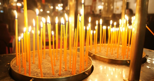 Εορτολόγιο 7 Δεκεμβρίου: Ποιο περίεργο όνομα γιορτάζει σήμερα