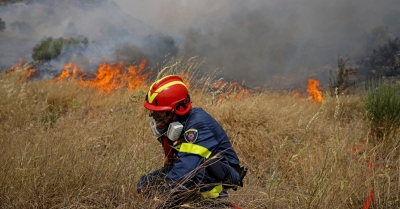 Φωτιά τώρα στην Κρεμαστή Λακωνίας