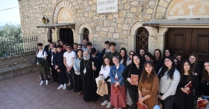 Γύθειο: Κυριακή του Θωμά και Θ. Λειτουργία Σχολείου