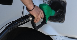 Fuel Pass 3: Ανοιχτό το ενδεχόμενο για νέα επιδότηση - Τι δήλωσε ο Σκρέκας