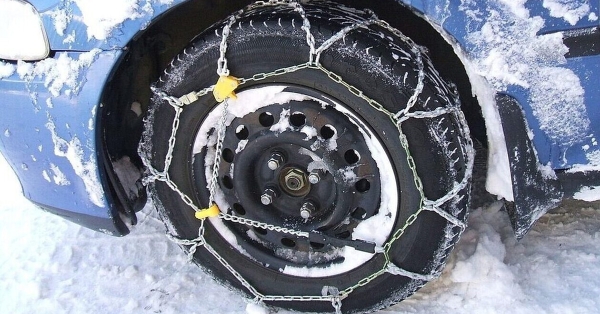 Αντιολισθητικές αλυσίδες: Πρόστιμο αν δεν έχετε στο αυτοκίνητό σας - Πόσο είναι