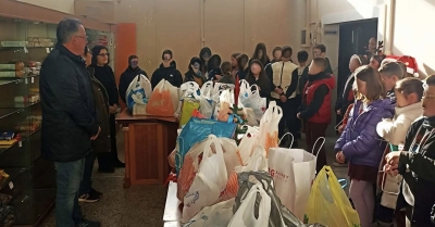 Δήμος Σπάρτης: Προσφορά στήριξης και αγάπης με προϊόντα για την οικογένεια και παιχνίδια για τα παιδιά