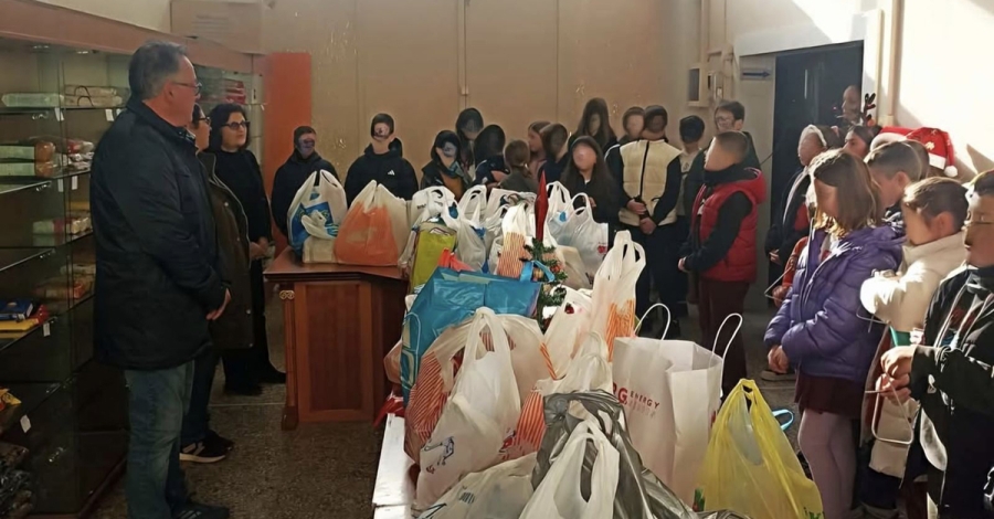 Δήμος Σπάρτης: Προσφορά στήριξης και αγάπης με προϊόντα για την οικογένεια και παιχνίδια για τα παιδιά