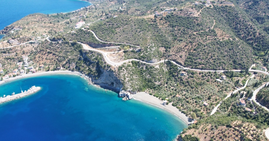 Περιφέρεια Πελοποννήσου: Αναβαθμίζεται η επαρχιακή οδός Αρκαδικό – Σαμπατική με χρηματοδότηση 1 εκατ. ευρώ