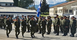 Αλλαγές στη θητεία ανακοινώνει ο Δένδιας: Στον Στρατό Ξηράς το 1ο «παρουσιάστε» για όλους, συγχωνεύσεις δομών, αυξήσεις σε οπλίτες