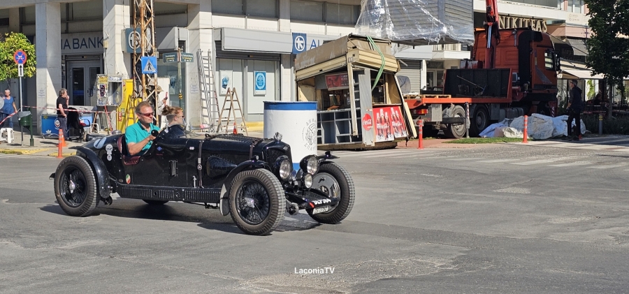 Γράφει ο Λάμπρος Λαμπρόπουλος | Μια φωτογραφία, χίλιες λέξεις ...