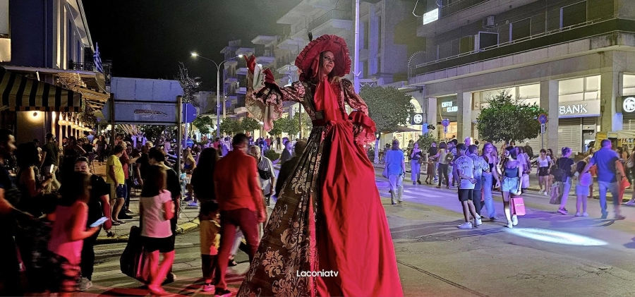ΣΠΑΡΤΗ | Λευκή Νύχτα – Μια βραδιά γεμάτη φως και μουσική .Τι περιμένεις από τη Λευκή Νύχτα;