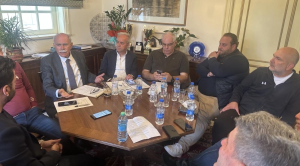 Συνάντηση του Προέδρου του Επιμελητηρίου Ηλείας με τον Δήμαρχο Πύργου για παρεμβάσεις βελτίωσης της εικόνας της πόλης