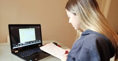 Τηλεκπαίδευση στα κλειστά λόγω καιρού σχολεία