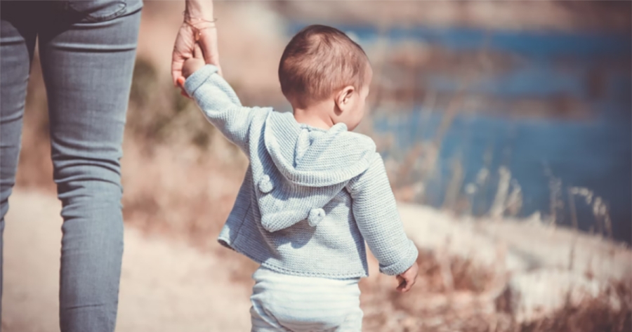 Νταντάδες της Γειτονιάς: Άνοιξε η πλατφόρμα – Αποκλειστικά ηλεκτρονικά οι δηλώσεις