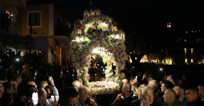 Μεγάλη Παρασκευή: Με τι καιρό θα κάνουμε Επιτάφιο