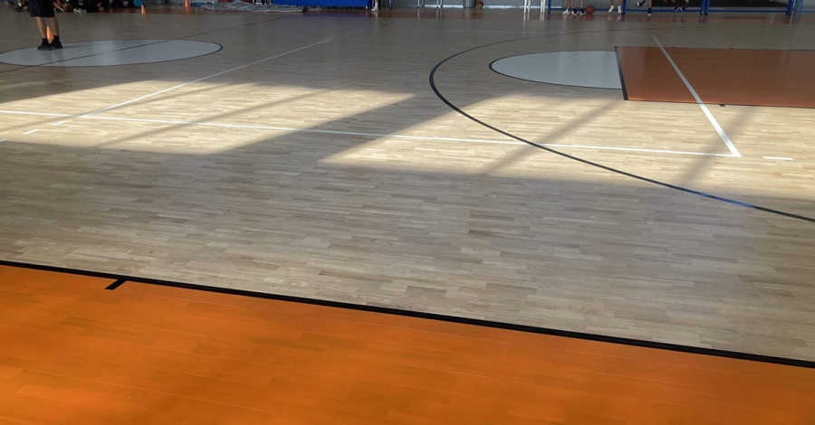 Εξάμηνη παράταση σε Δήμους και Περιφέρειες για να εκδίδουν προσωρινές άδειες λειτουργίας αθλητικών εγκαταστάσεων