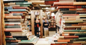 Voucher βιβλίων ΔΥΠΑ: Μέχρι τις 31 Δεκεμβρίου η χρήση των επιταγών των 25 ευρώ