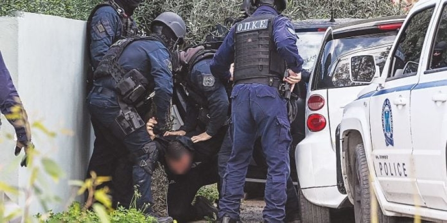 Συνελήφθησαν 8 άτομα σε Λακωνία ( Δήμος Ευρώτα ) & Κορινθία