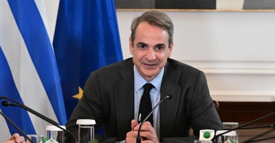 Μητσοτάκης: «Αν δουλεύεις στην εστίαση σε αφορά» - Στα 1.100 ευρώ ο βασικός μισθός με τη νέα σύμβαση