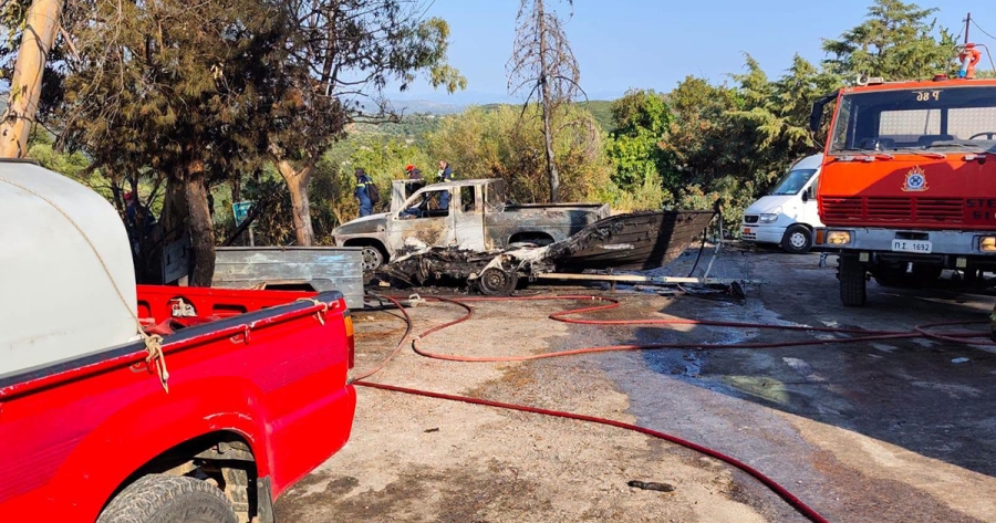 Υπό έλεγχο η φωτιά στον Άγιο Νικόλαο Σμύνους – Η άμεση επέμβαση απέτρεψε τα χειρότερα (φωτογραφίες)