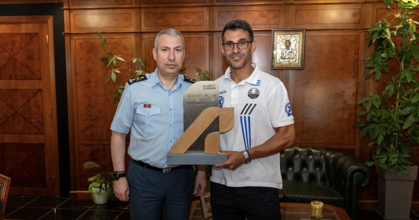 Ο Αρχηγός της Ελληνικής Αστυνομίας συνεχάρη τον Ανθυπαστυνόμο Γιάννη Πλάγο για τη διάκρισή του στο Rally Acropolis