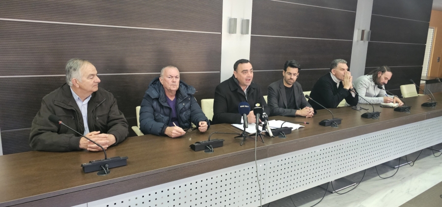 ΛΑΚΩΝΙΑ Υπογραφή σύμβασης 600.000 € για τον φωτισμό κόμβων από τον Αντιπεριφρειάρχη Θ. Βερούτη