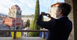 Στο Άγιο Όρος ο Μητσοτάκης: Διήμερη επίσημη επίσκεψη και επαφές με τους ηγουμένους των μονών