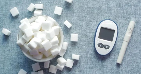 Το υψηλό σάκχαρο στην εφηβεία τριπλασιάζει τον κίνδυνο πρόωρης καρδιακής βλάβης