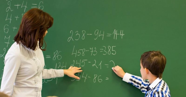 Υπουργείο Παιδείας: Προχωρά στην πρόσληψη 135 εκπαιδευτικών - Οι κατηγορίες