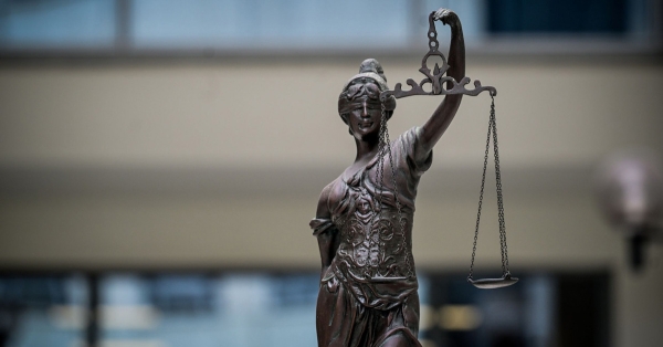 Νέος δικαστικός χάρτης: Σταθερή μείωση στο μισό του χρόνου έκδοσης αποφάσεων από τα Πρωτοδικεία