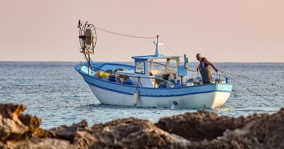 Αλιεία: Ξεκινούν αιτήσεις για αποζημιώσεις στα αλιευτικά σκάφη – Οι δικαιούχοι και τα ποσά