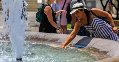 Καύσωνας: Αυτά τα μέτρα προστασίας προτείνουν οι ειδικοί