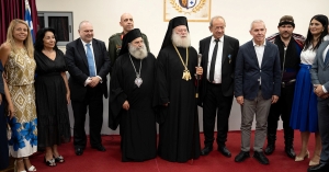 «Μαζί με την κρητική καρδιά θα χτυπά και η μανιάτικη» – Επίτιμος δημότης Αν. Μάνης ο Πατριάρχης Θεόδωρος Β΄ (βίντεο)