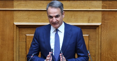 Μητσοτάκης στη Βουλή: «Η ακρίβεια είναι η πρώτη προτεραιότητα – Στοχευμένα μέτρα αντί για οριζόντιες μειώσεις ΦΠΑ»