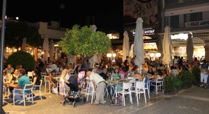 Αύξηση 2,6% του τζίρου στα ξενοδοχεία με μείωση 2,6% στην εστίαση το β' τρίμηνο