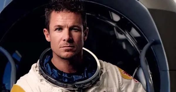 Νεκρός ο θρυλικός αλεξιπτωτιστής Felix Baumgartner σε δυστύχημα με παραπέντε