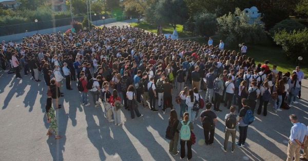 SOS για τις γεννήσεις: Σε 50 χρόνια η Α’ Δημοτικού δεν θα έχει παιδιά, καταγγέλλουν οι Πολύτεκνοι