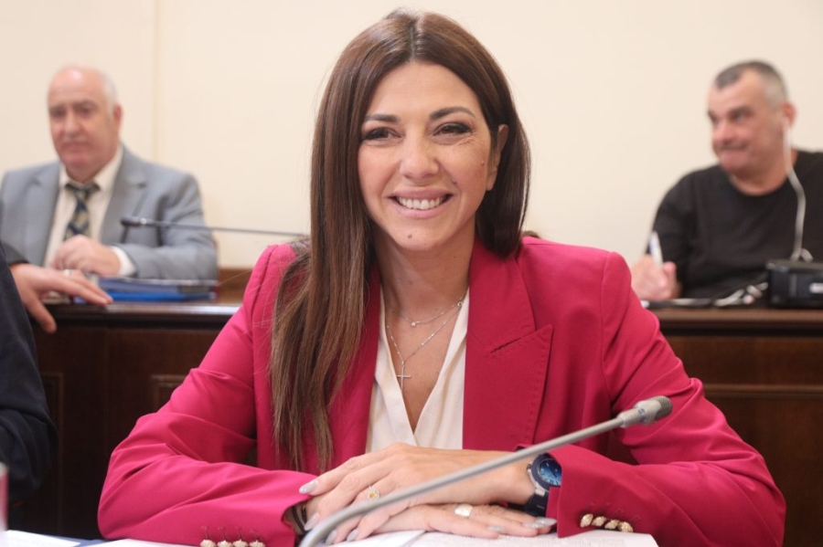 Σοφία Ζαχαράκη: Θέλω να καταργήσω τις πανελλαδικές εξετάσεις