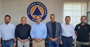 O Κώστας Κατσαφάδος στις εγκαταστάσεις της Πολιτικής Προστασίας του Δήμου Σπάρτης