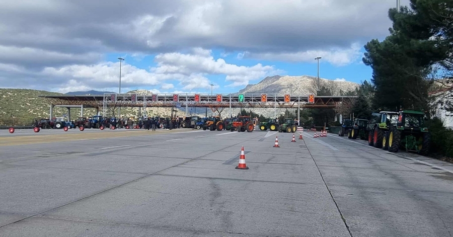 Αρκαδία: Άνοιξαν τα διόδια της Νεστάνης