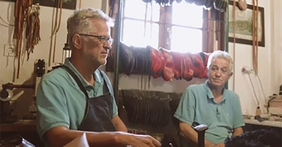 Γράφει ο Β. Μητράκος | Καστανιά Αγράφων Καρδίτσας:  Αδελφοί Κόγια - Τσαρούχι από τον τόπο σου