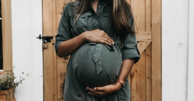 Στο μικροσκόπιο των επιστημόνων οι επιπτώσεις της κλιματικής αλλαγής σε εγκύους και βρέφη