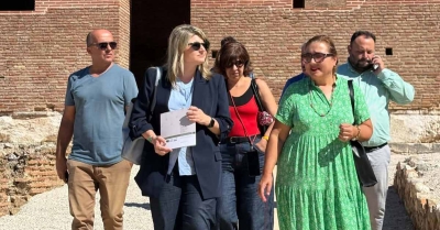 Περιοδεία κλιμακίου του ΠΑΣΟΚ στην Πάτρα με επικεφαλής τη Νάγια Γρηγοράκου